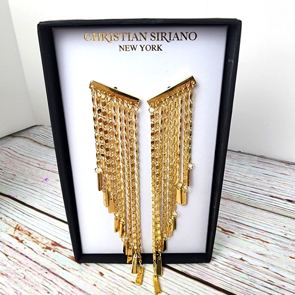 NEW GOLD CHRISTIAN SIRIANO CHAINS EARRINGS FALL WINTER FASHION JEWELRY NWT